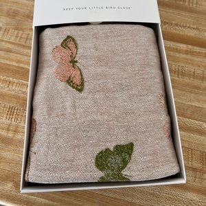 Wildbird Flutter Sling Limited Edition